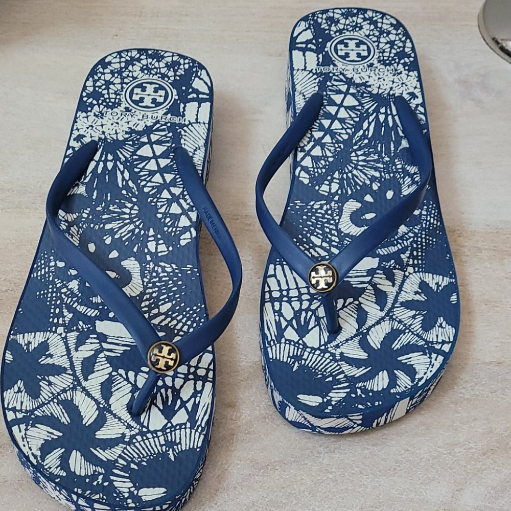 TORY BURCH